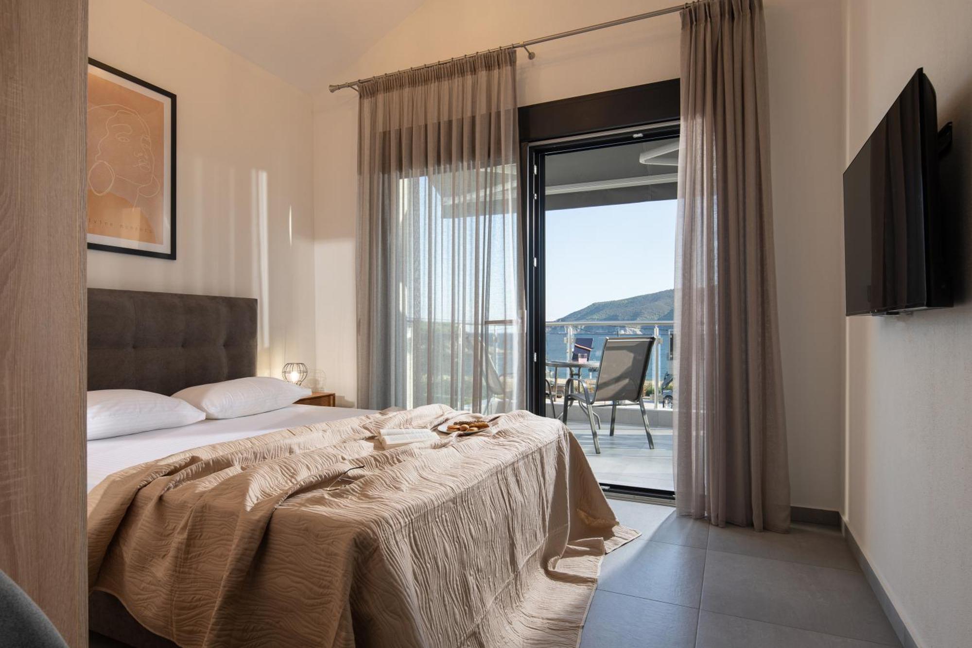 The Black Pearl Villas Kalamítsion 外观 照片