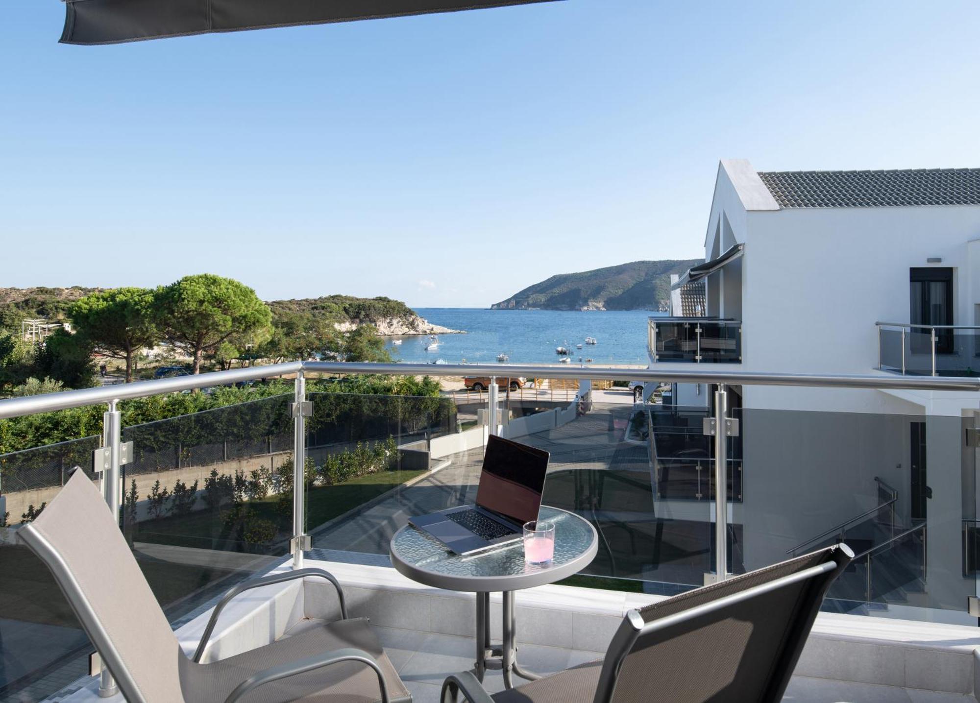 The Black Pearl Villas Kalamítsion 外观 照片